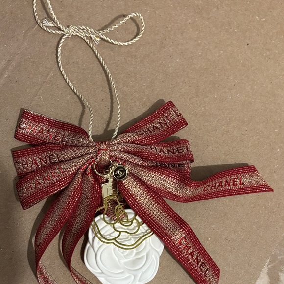 Chanel Red and Gold Ribbon with White Floral Accent - Picture 14 of 16
